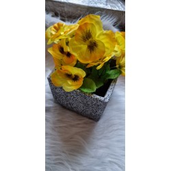 Ciężka doniczka osłonka