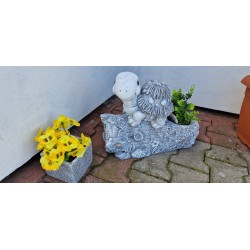 Ciężka doniczka osłonka