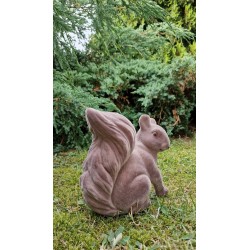 Szara wiewiórka flokowana 19 cm