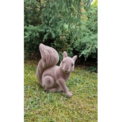 Szara wiewiórka flokowana 19 cm