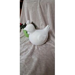 Flokowana kura kolor ecru kremowy