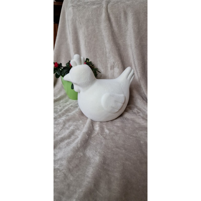 Flokowana kura kolor ecru kremowy