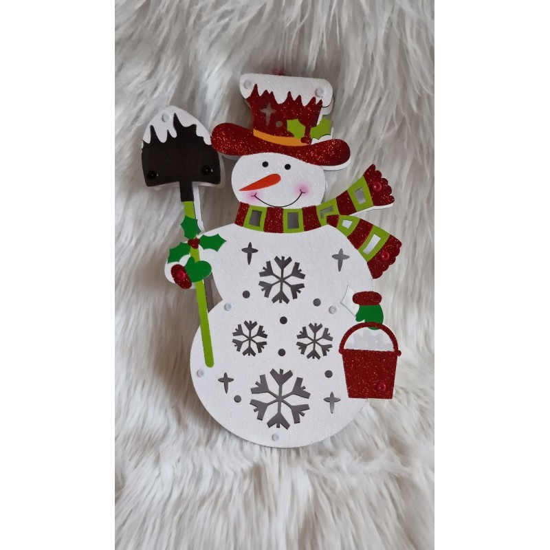 Dekoracja LED bałwanek z łopatą 35 cm