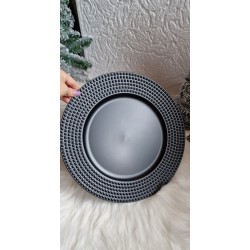Czarny podtalerz plastikowy średnica około 33 cm