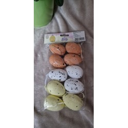 Paczka kolorowych jajek styropianowych czarne kropki 10 sztuk