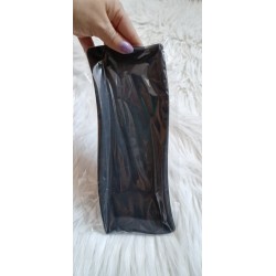 Czarna podstawka gipsowa fala.