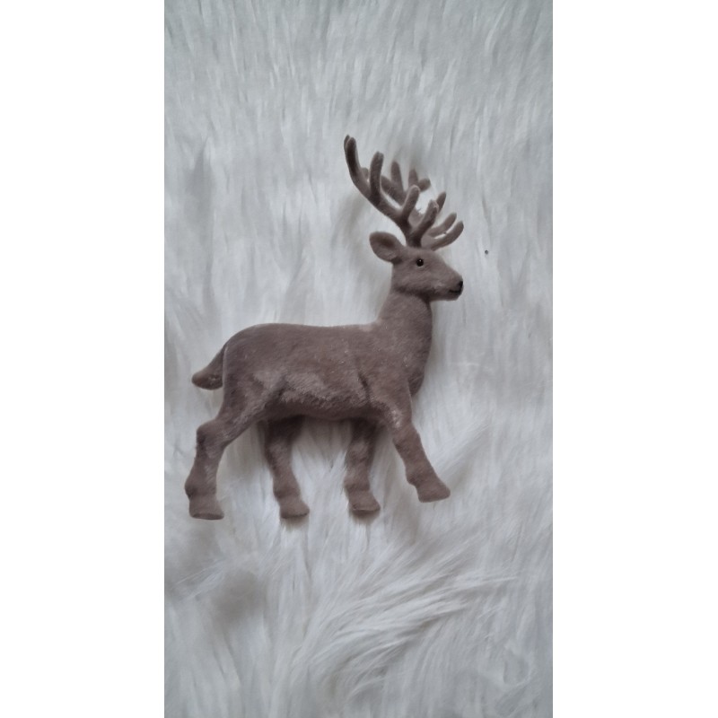 Beżowy flokowany renifer 20 cm