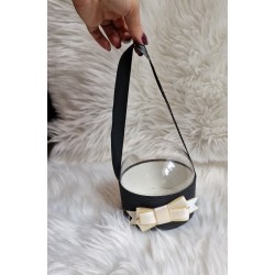 Flower box czarny z czarną wstążeczką ze złotym napisem