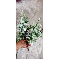 Dodatek zielony, bukiecik zielony bukszpan i kwiatki