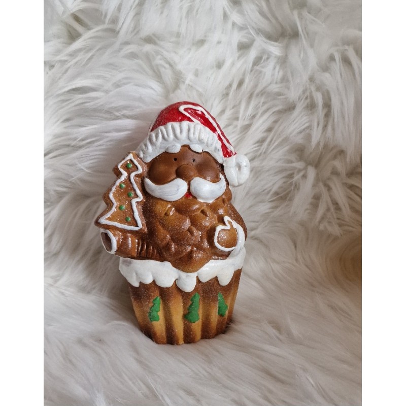 Figurka ceramiczna Mikołaj w babeczce