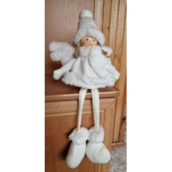 Dziewczynka biały aniołek opuszczone nogi