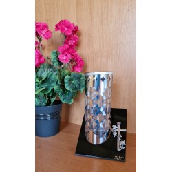 Metalowy srebrny znicz czarna podstawka - krzyż wysokość ok 23,5 cm