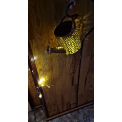 Lampa solarna konewka