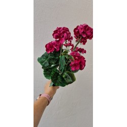 Sztuczny bukiet pelargoni - kolor fuksja