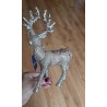 Figurka renifer brokatowy kolor szampańskie złoto z cekinami 21 cm