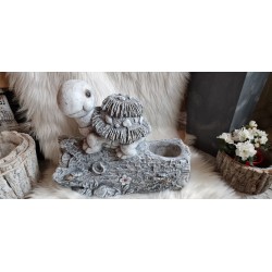 Figurka - żółw na kłodzie