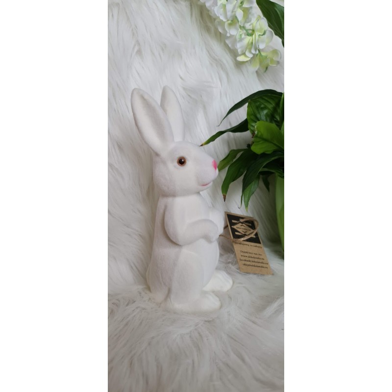 Zając kremowy - biały flokowany 24 cm