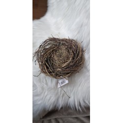 Gniazdo z gałązek średnica ok 20 cm