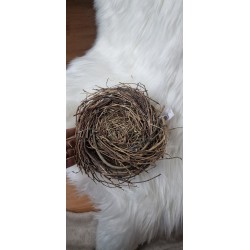Gniazdo z gałązek średnica ok 20 cm